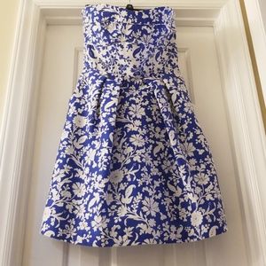 Cynthia Cynthia Steffe Blue and White Strapless